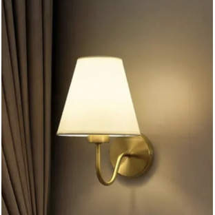 Modern Aplik Beyaz Abajur Gold Gövde Elektrik İle Çalışır